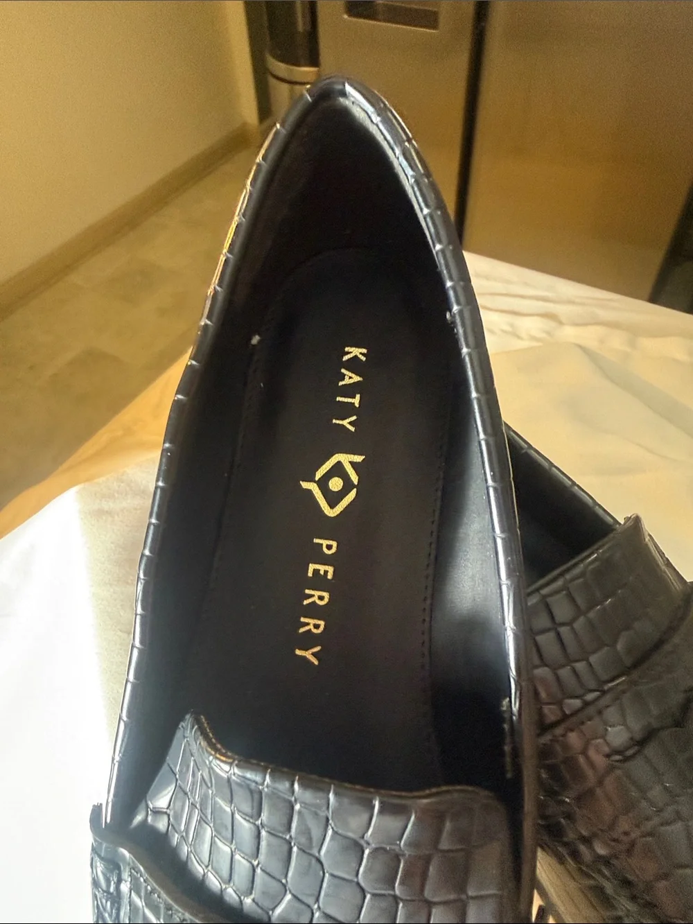 Katy Perry Collections Men’s Black Croc-Embossed Penny Loafers